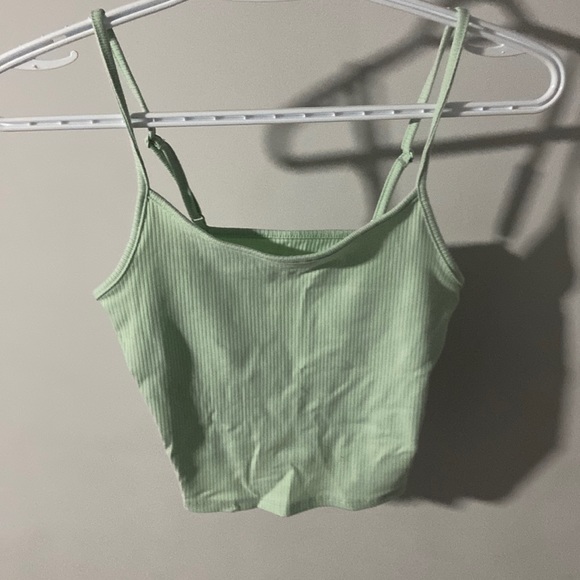 Mint green crop top - Picture 1 of 3